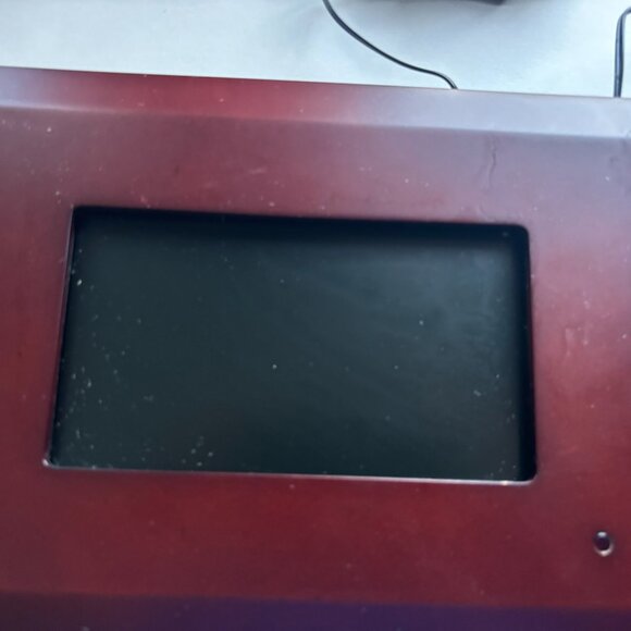 Preowned 18'' x 7'' Dual Digital Picture Frame - Picture 2 of 14